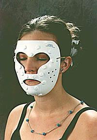 MAGNETIC FACE MASK